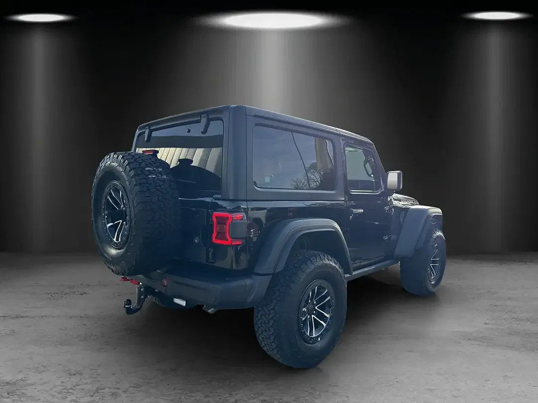Jeep Wrangler 4x4 Rubicon Recon - Thumbnail 5