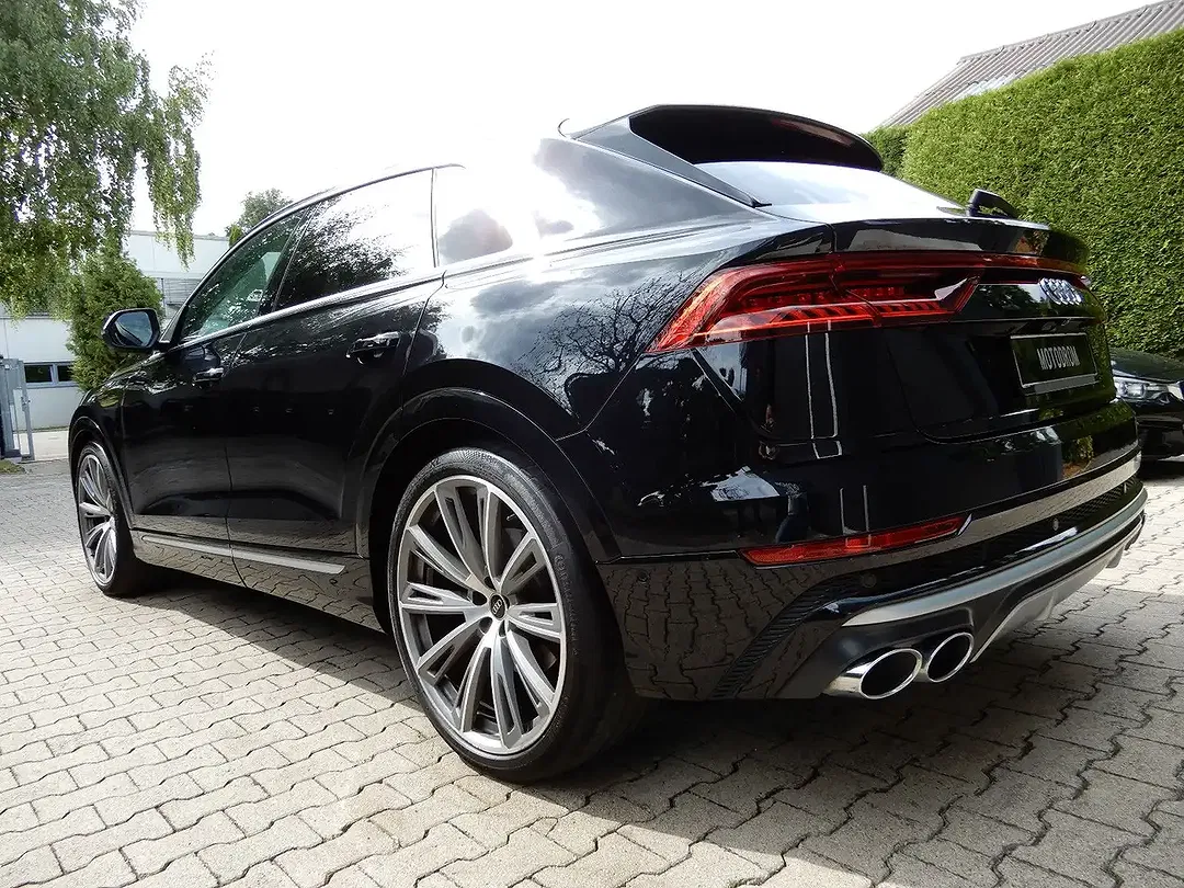 Audi SQ8 - Thumbnail 6
