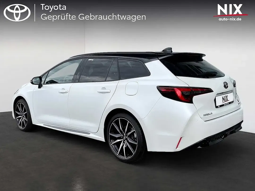 Toyota Corolla Hybrid GR Sport - foto 2