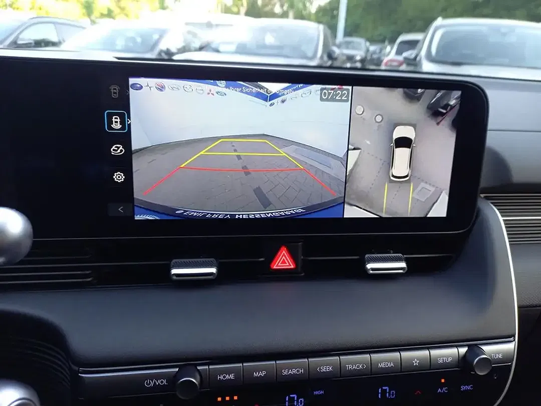 Hyundai IONIQ 5 4WD UNIQ - Thumbnail 23