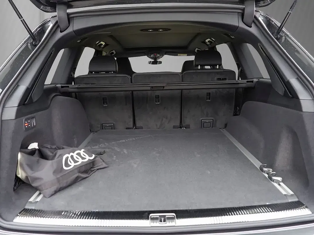 Audi Q7 TFSI e quattro S line - Thumbnail 6
