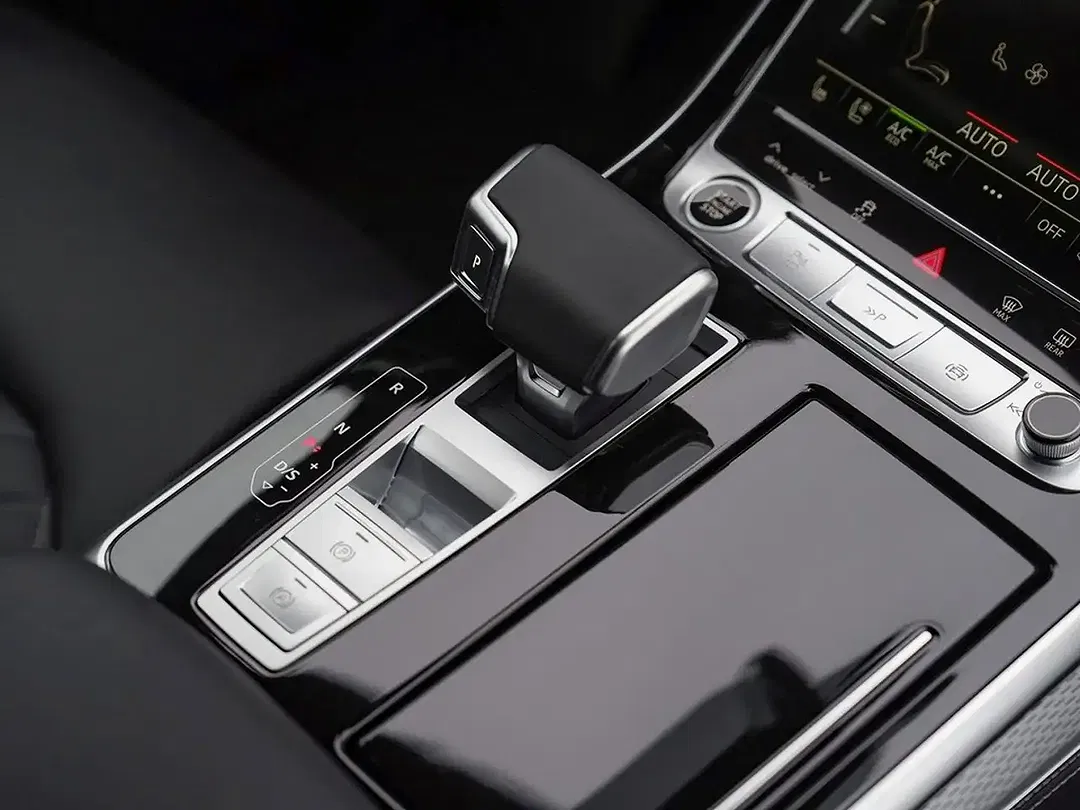 Audi Q7 TFSI e quattro S line - Thumbnail 9