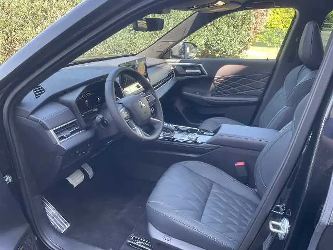 Mitsubishi Outlander 2.4 PHEV - Thumbnail 7