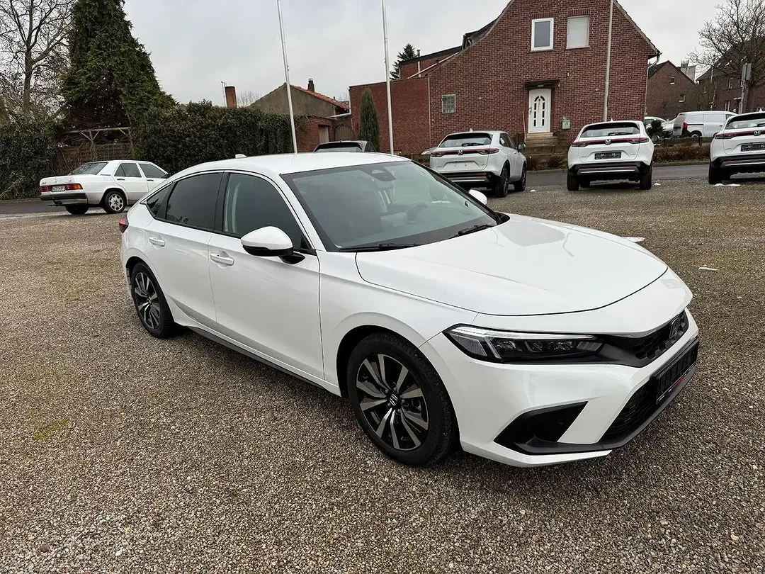 Honda Civic e:HEV Elegance - Afbeelding 1