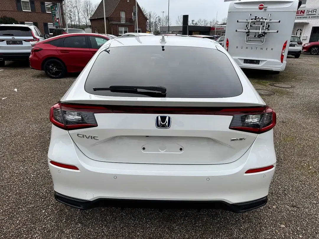 Honda Civic e:HEV Elegance - Thumbnail 5