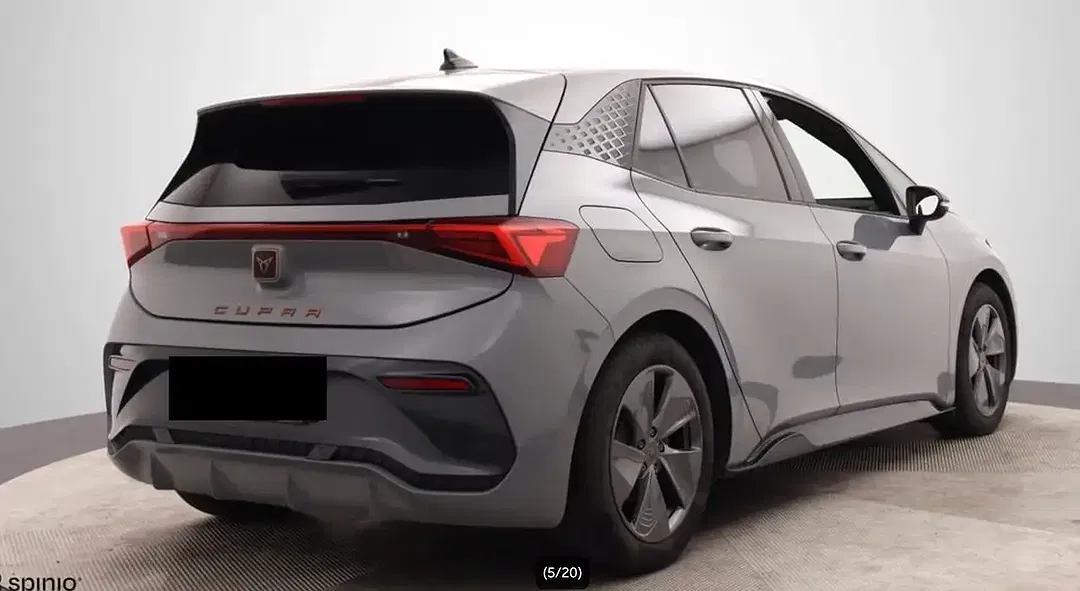 CUPRA Born - Thumbnail 3