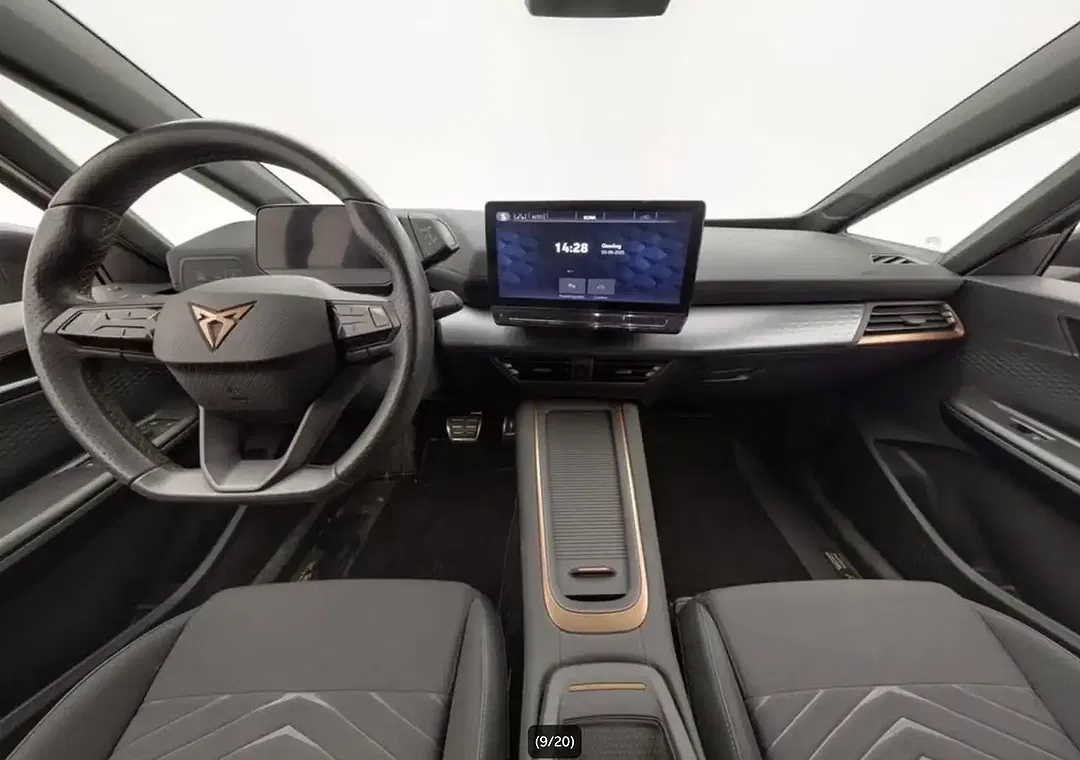 CUPRA Born - Thumbnail 9
