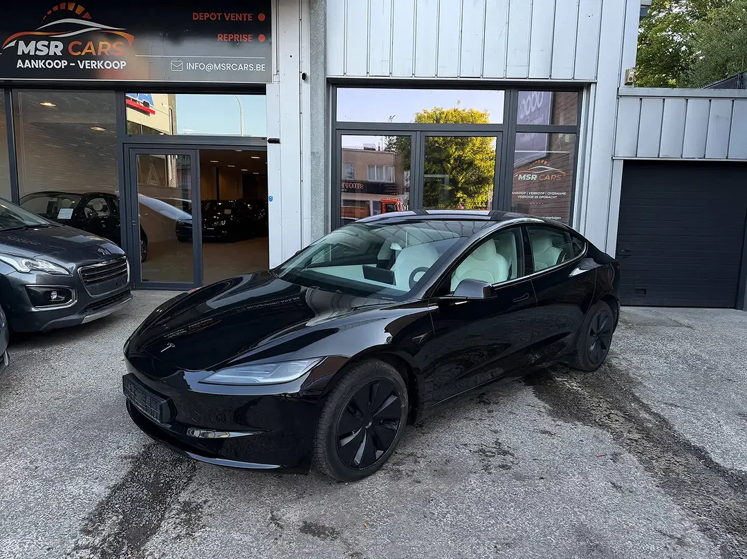 Tesla Model 3 RWD Long Range - Afbeelding 1