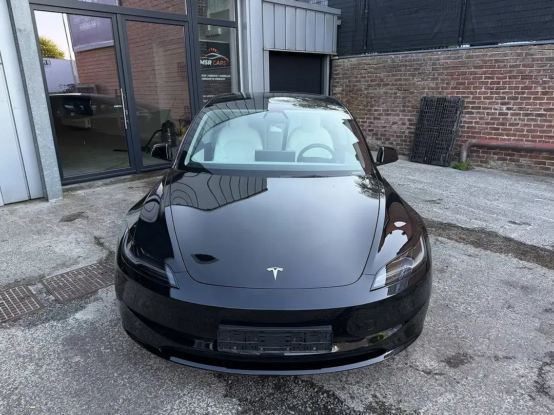 Tesla Model 3 RWD Long Range - foto 2