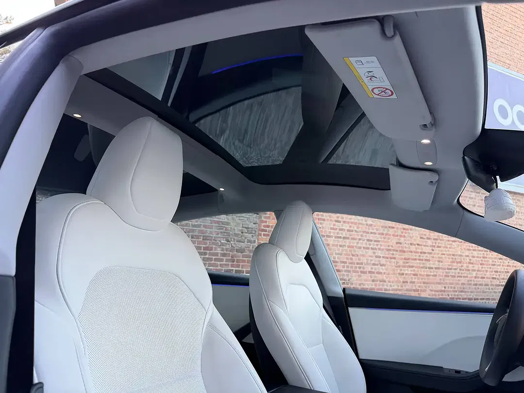 Tesla Model 3 RWD Long Range - Thumbnail 7