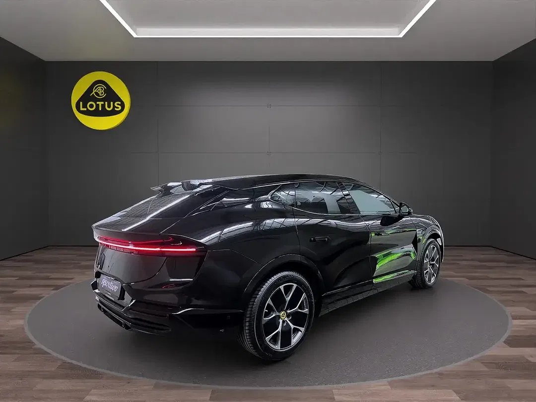 Lotus Eletre - Thumbnail 7