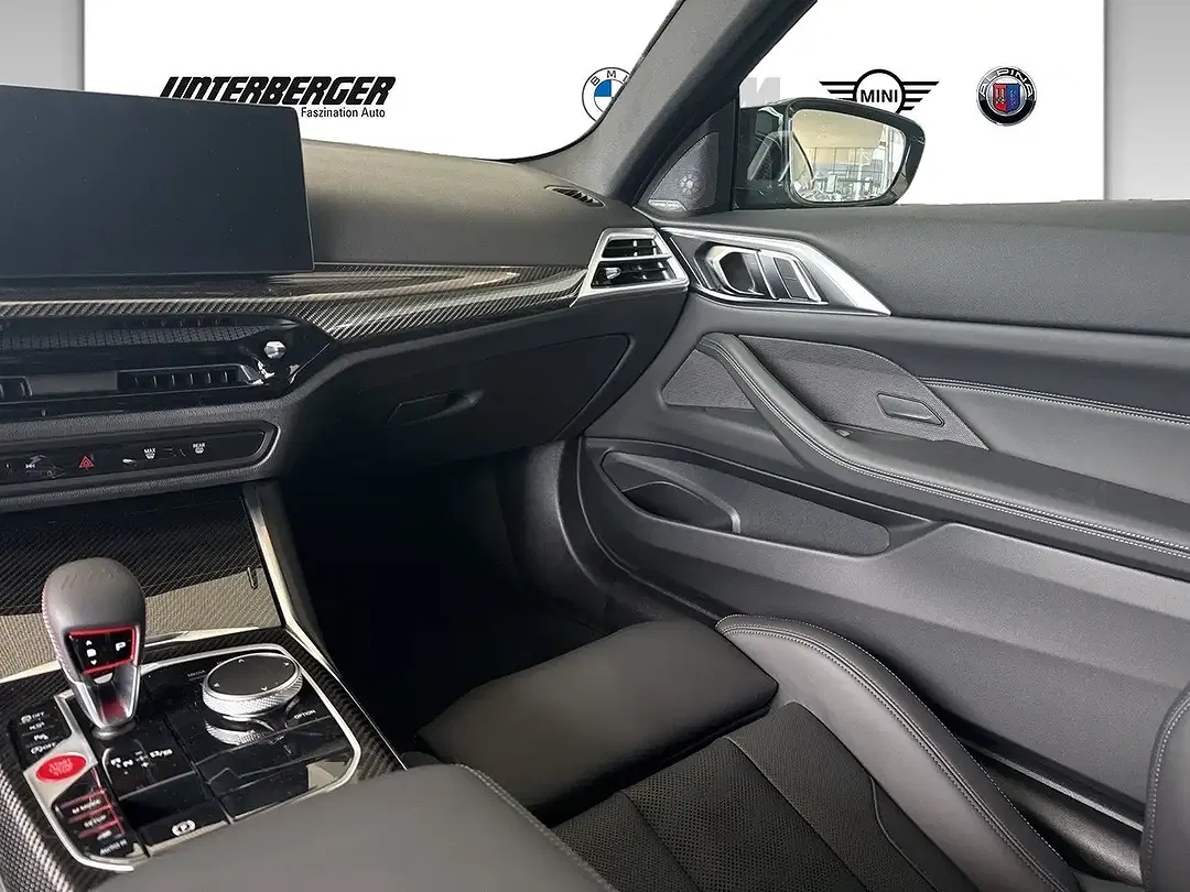 BMW M4 xDrive Competition - Thumbnail 12