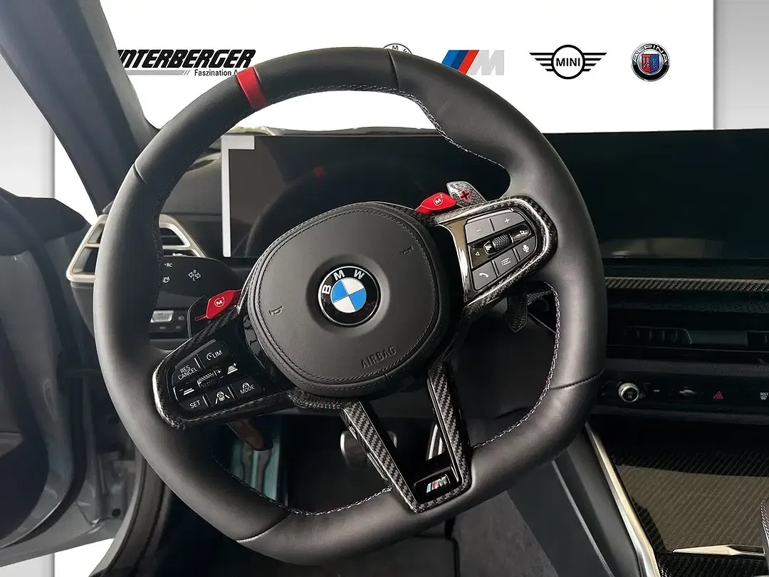 BMW M4 xDrive Competition - Thumbnail 9