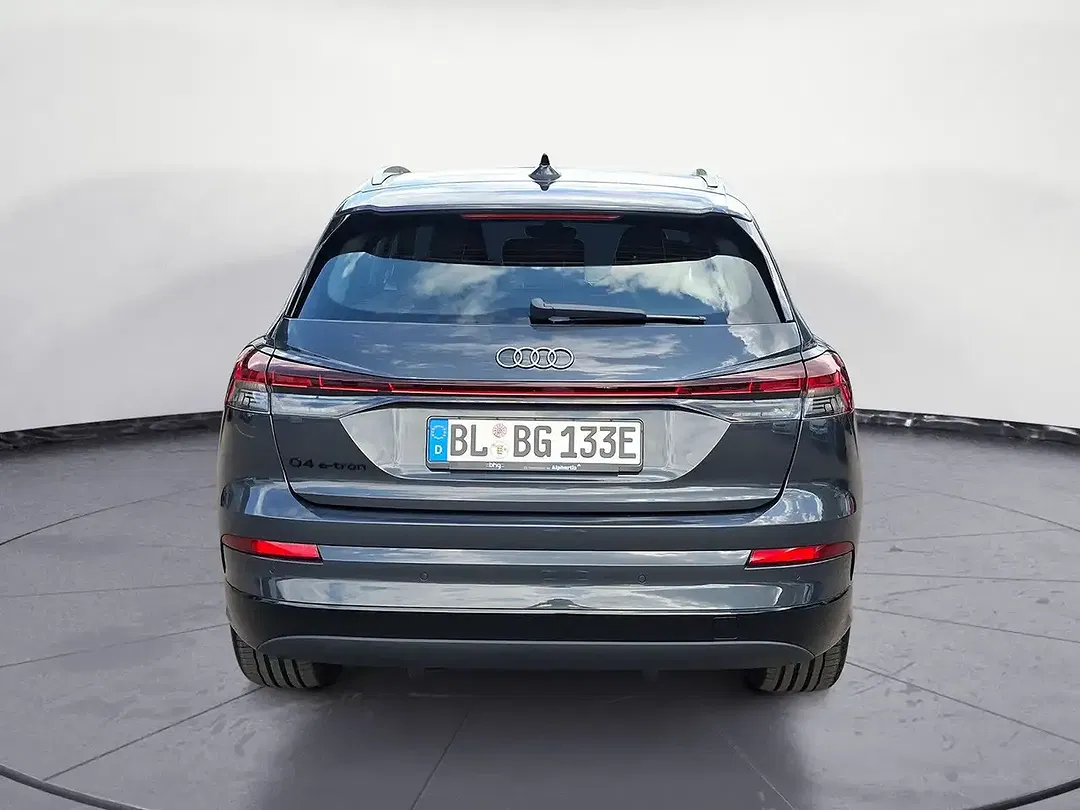 Audi Q4 e-tron - Thumbnail 4
