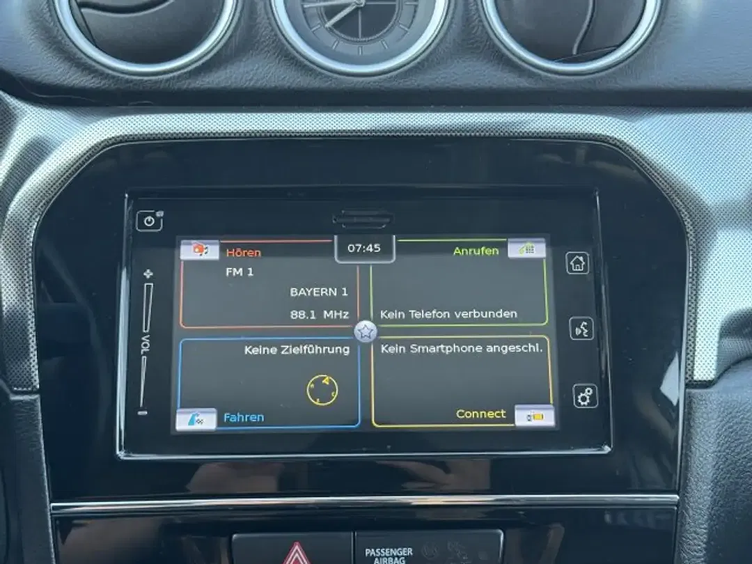 Suzuki Vitara AllGrip Comfort+ GLX - Thumbnail 12