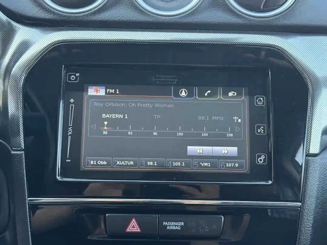 Suzuki Vitara AllGrip Comfort+ GLX - Thumbnail 13
