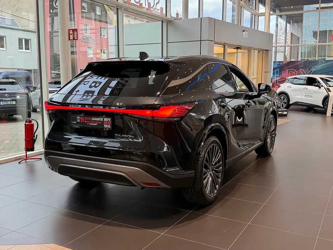 Lexus RX 450h PHEV - Thumbnail 7