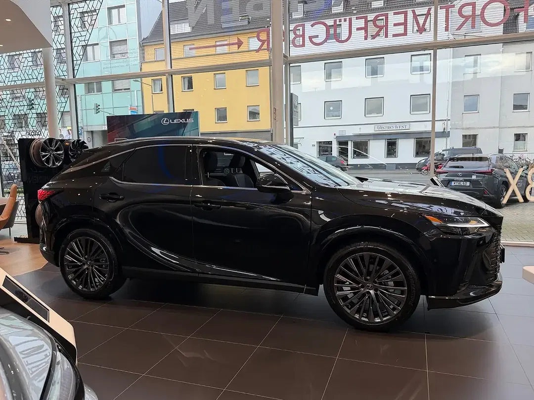 Lexus RX 450h PHEV - Thumbnail 8