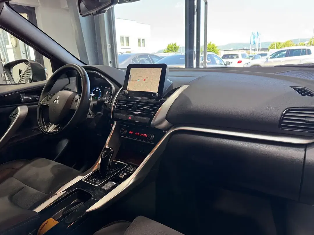 Mitsubishi Eclipse Cross Hybrid 4WD Plus - Thumbnail 14