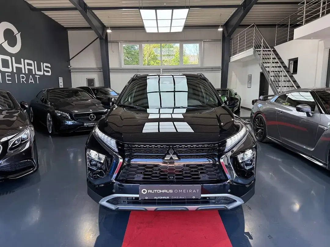Mitsubishi Eclipse Cross Hybrid 4WD Plus - foto 2