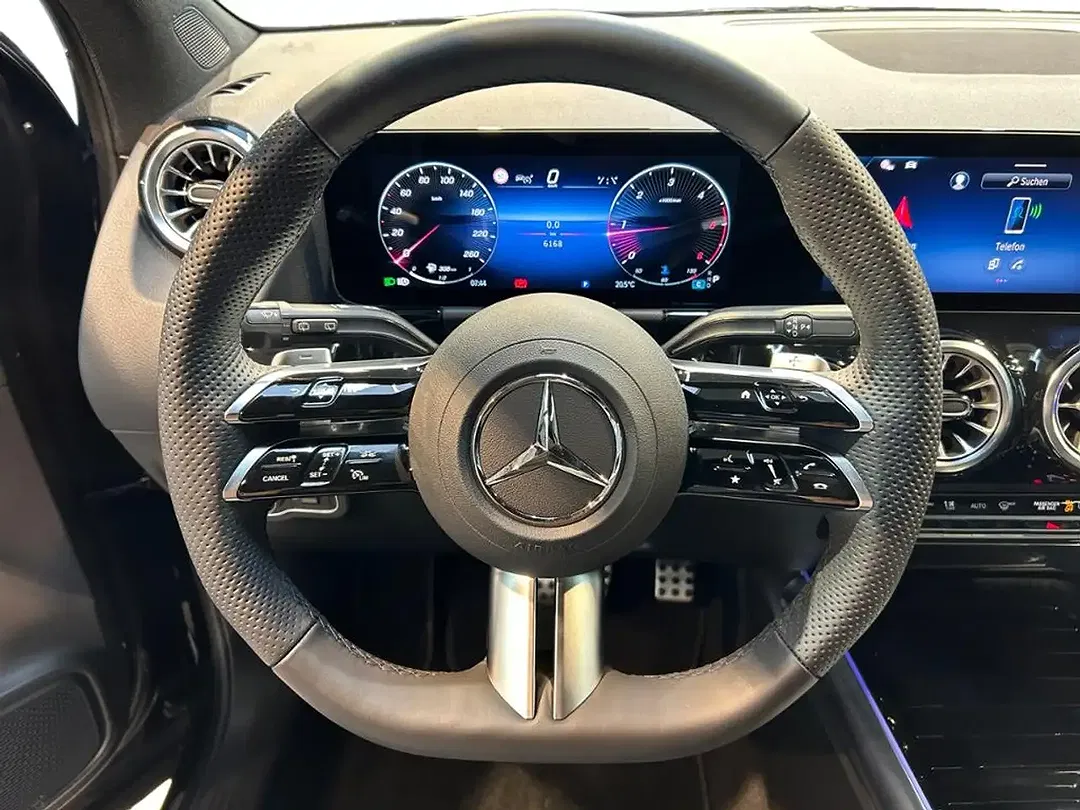 Mercedes-Benz GLA 200 AMG MBUX Night - Thumbnail 13