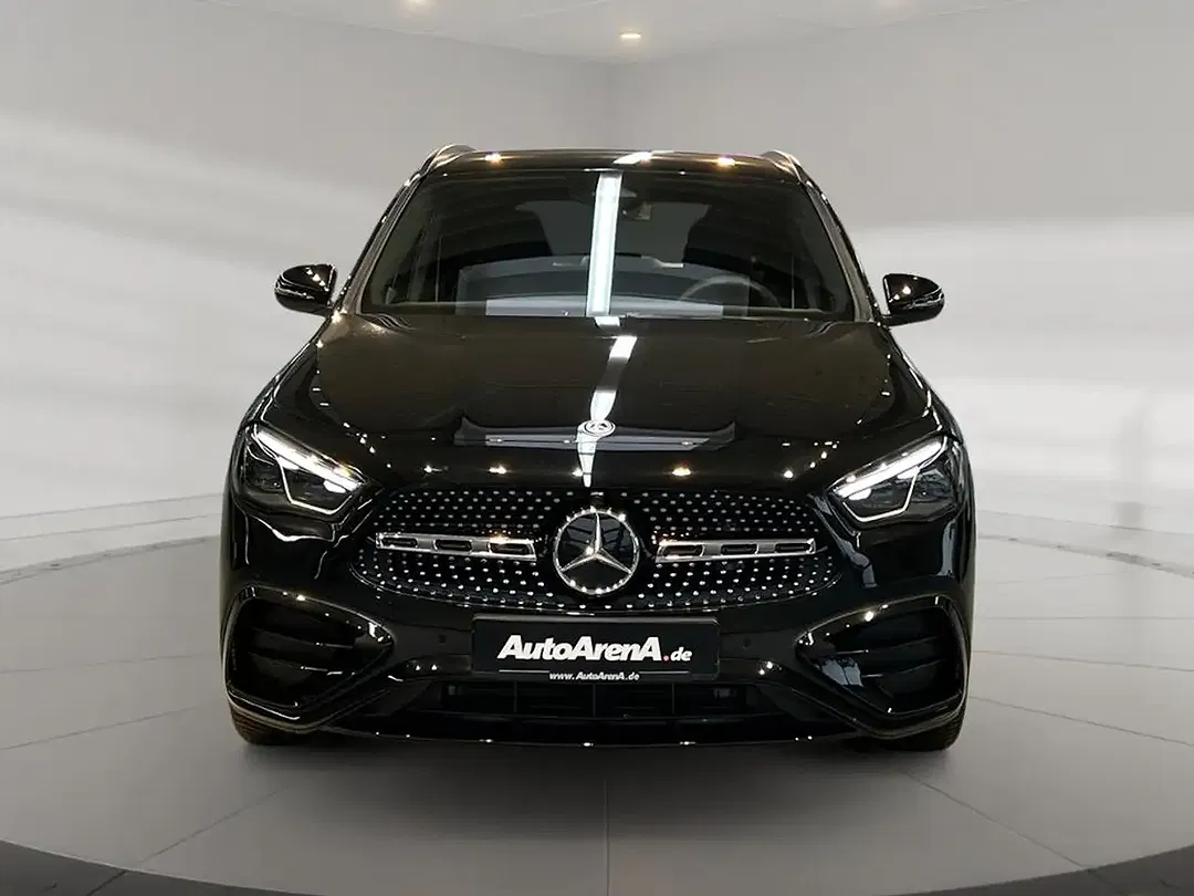 Mercedes-Benz GLA 200 AMG MBUX Night - Thumbnail 5