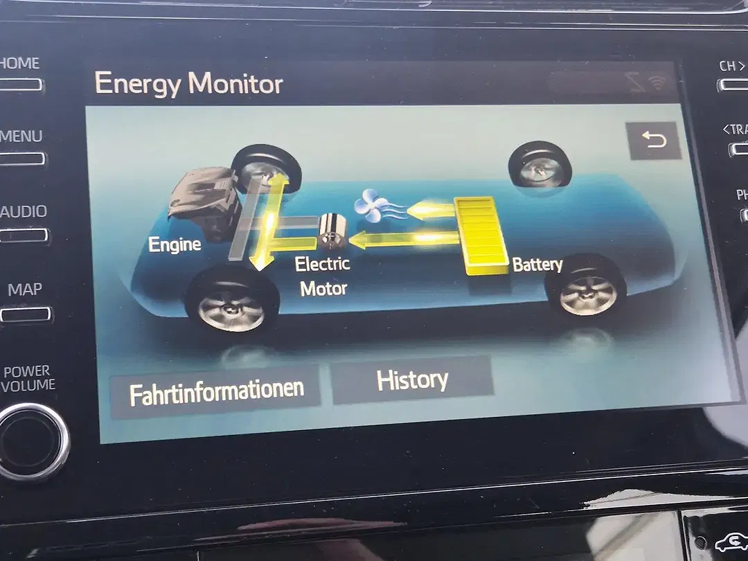 Toyota Prius PHEV Comfort - Thumbnail 14