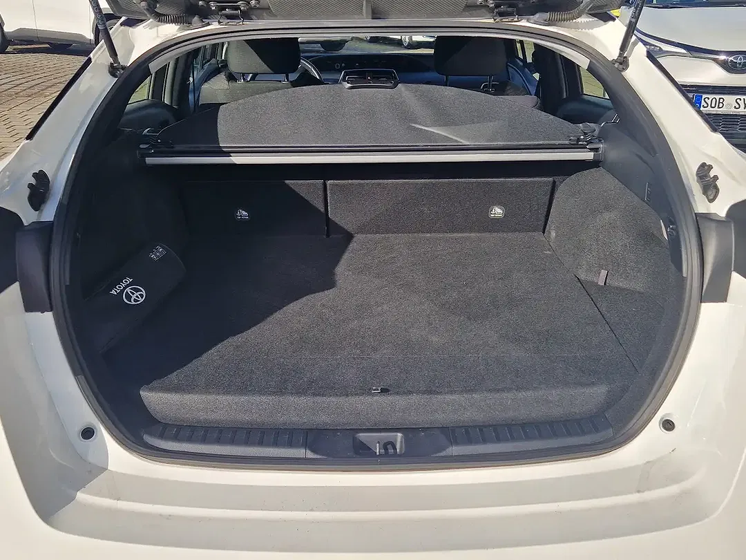 Toyota Prius PHEV Comfort - Thumbnail 8