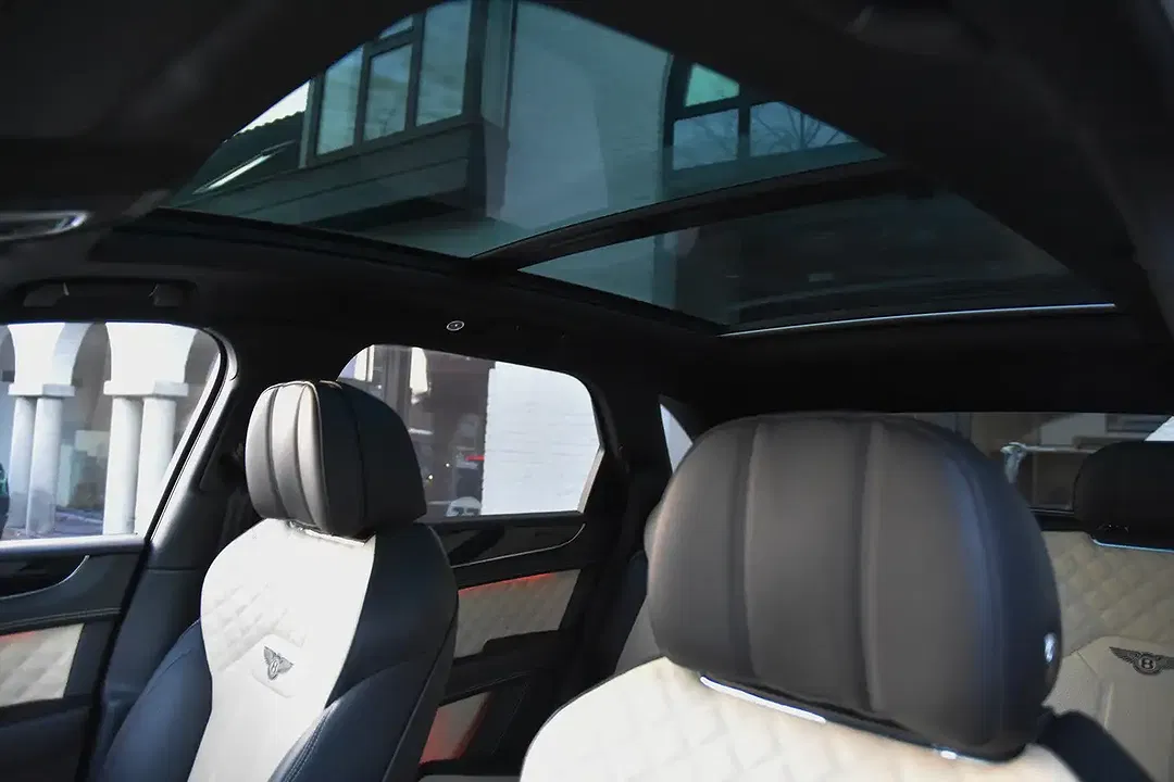 Bentley Bentayga 4.0 V8 S Mulliner - foto 15