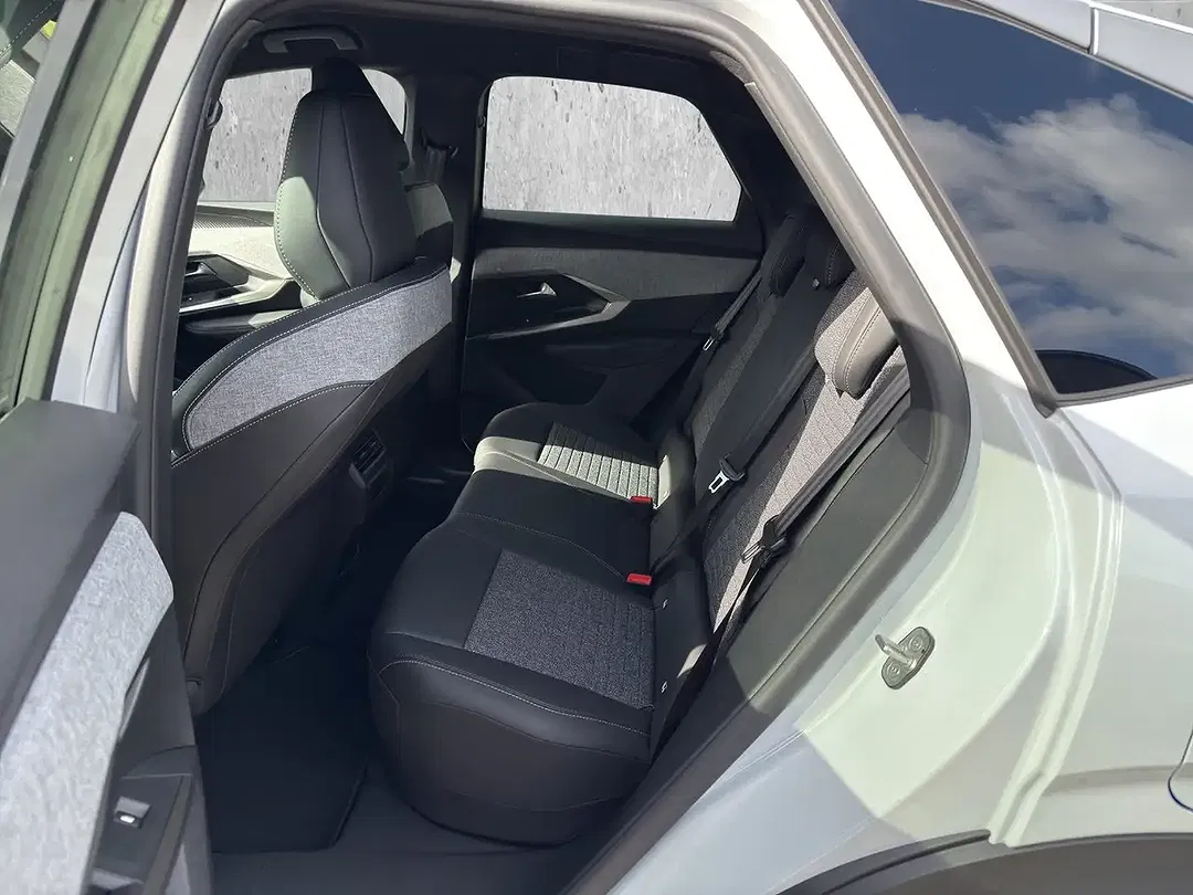 Peugeot 3008 210 Allure - Thumbnail 12