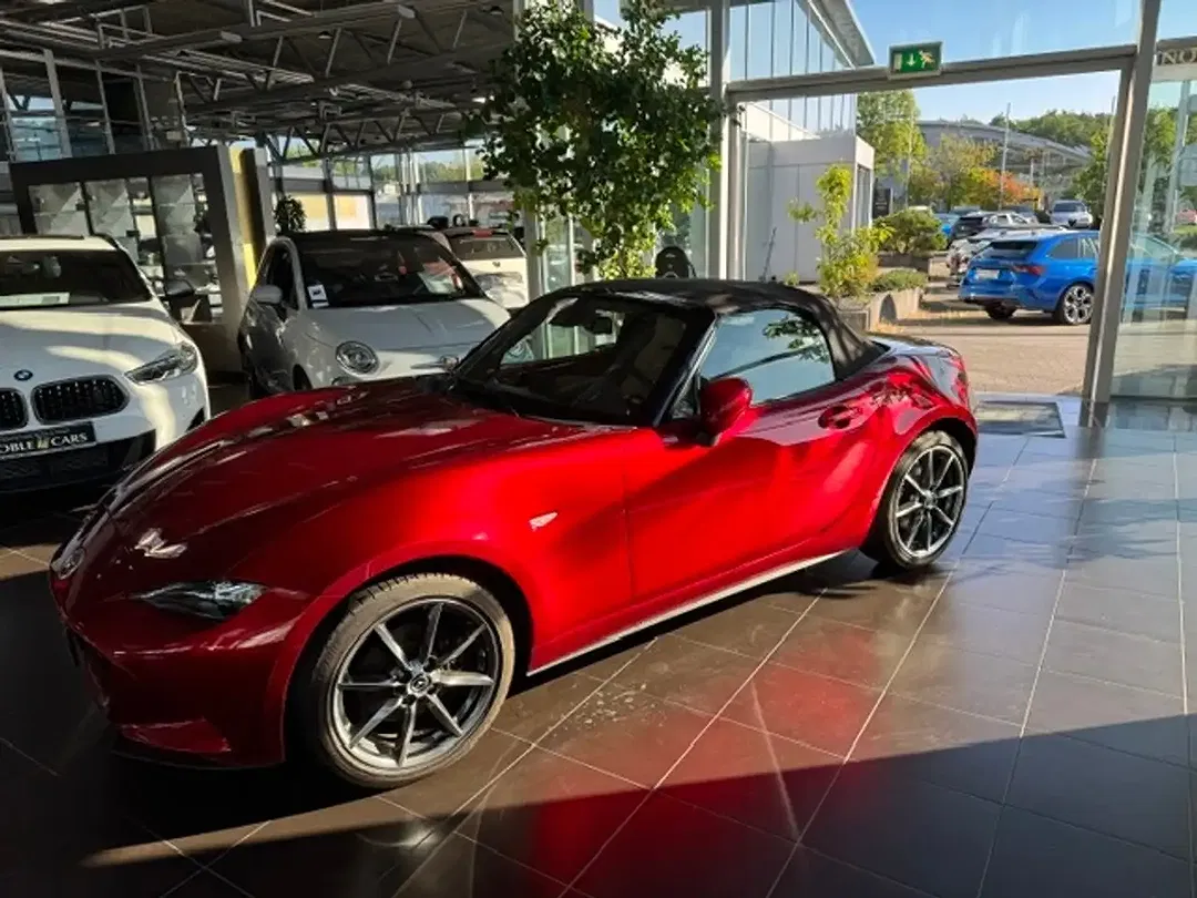 Mazda MX-5 Selection - Thumbnail 3