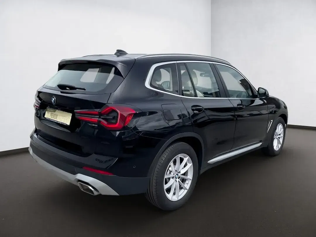 BMW X3 xDrive - Thumbnail 4
