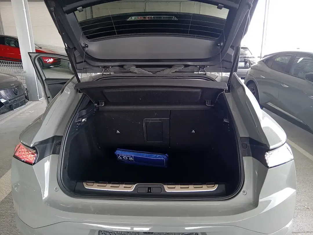 DS Automobiles DS 4 - Thumbnail 13