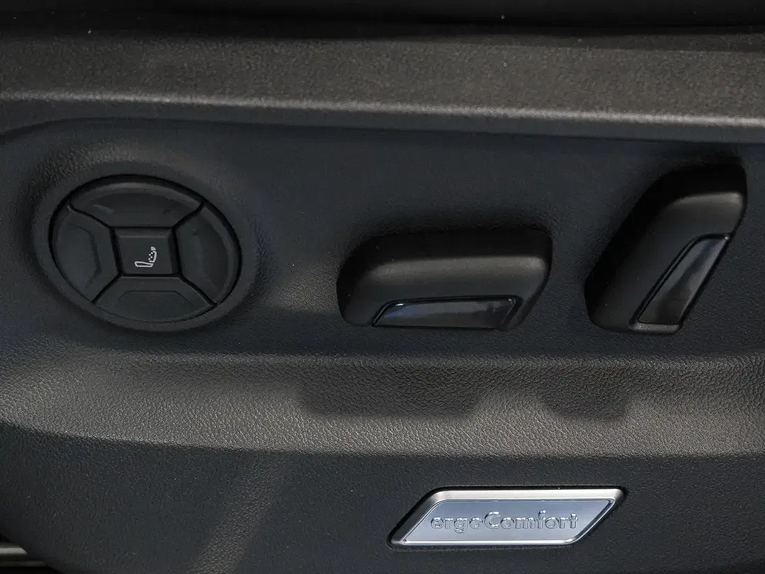 Volkswagen Touareg 3.0 TSI eHybrid R - Thumbnail 12