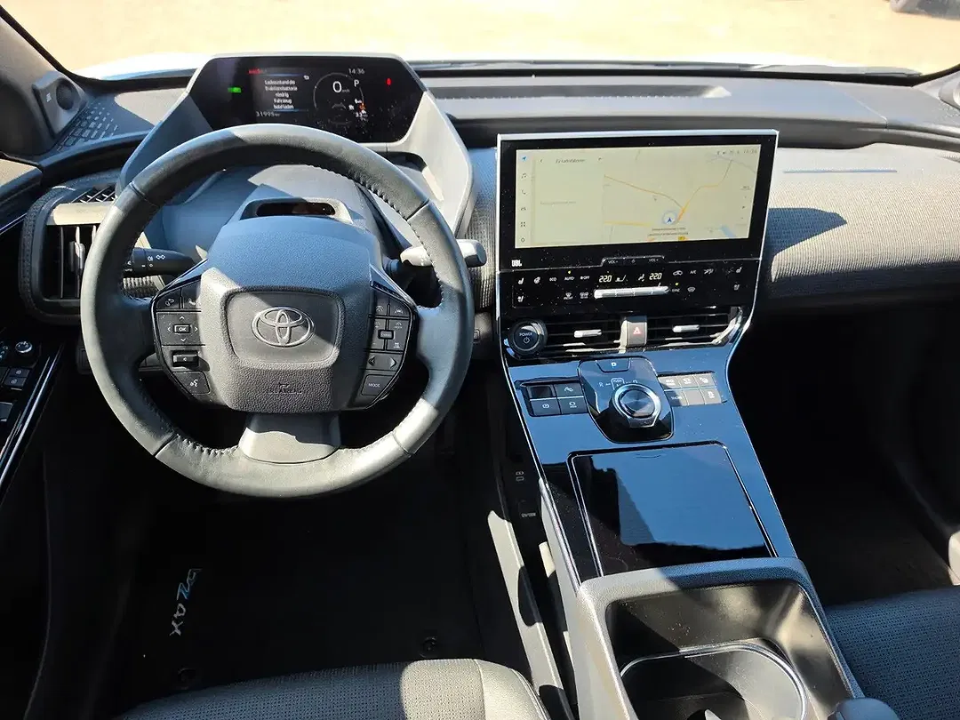 Toyota bZ4X Comfort - Thumbnail 5