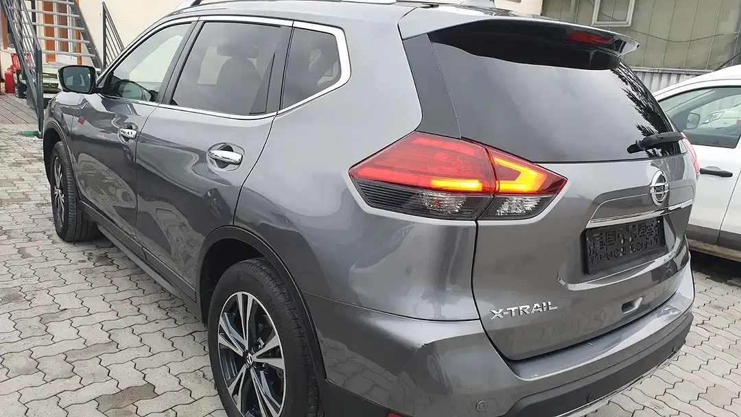 Nissan X-Trail Visia - foto 2