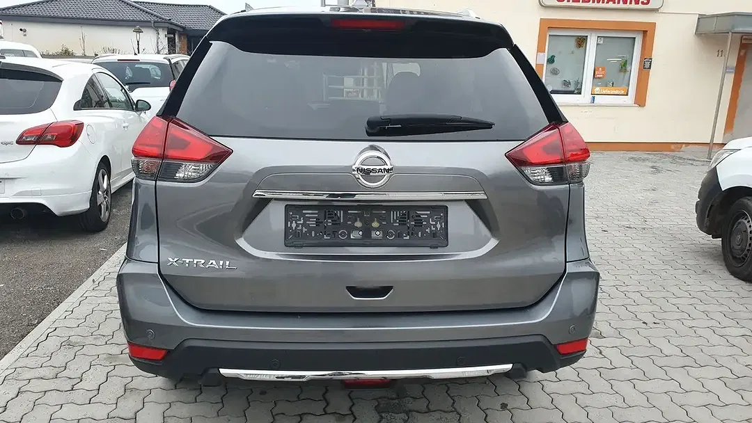 Nissan X-Trail Visia - Thumbnail 9