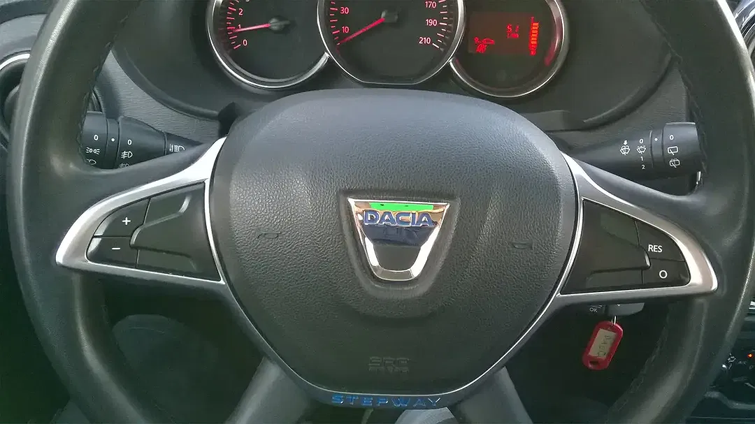 Dacia Lodgy dCi Stepway - Thumbnail 8