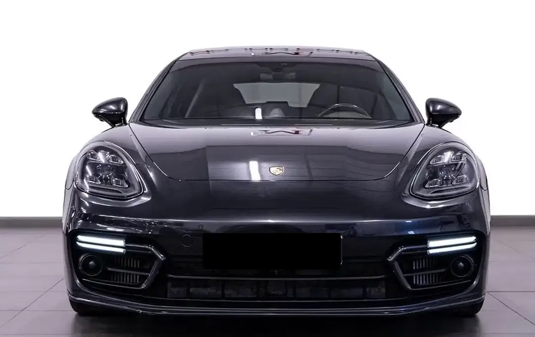 Porsche Panamera E-Hybrid 4 Sport Turismo - Thumbnail 7