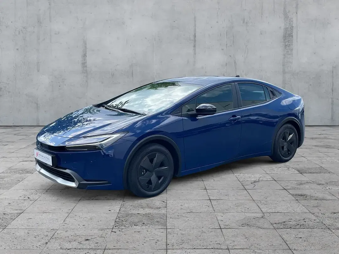 Toyota Prius PHEV - foto 2