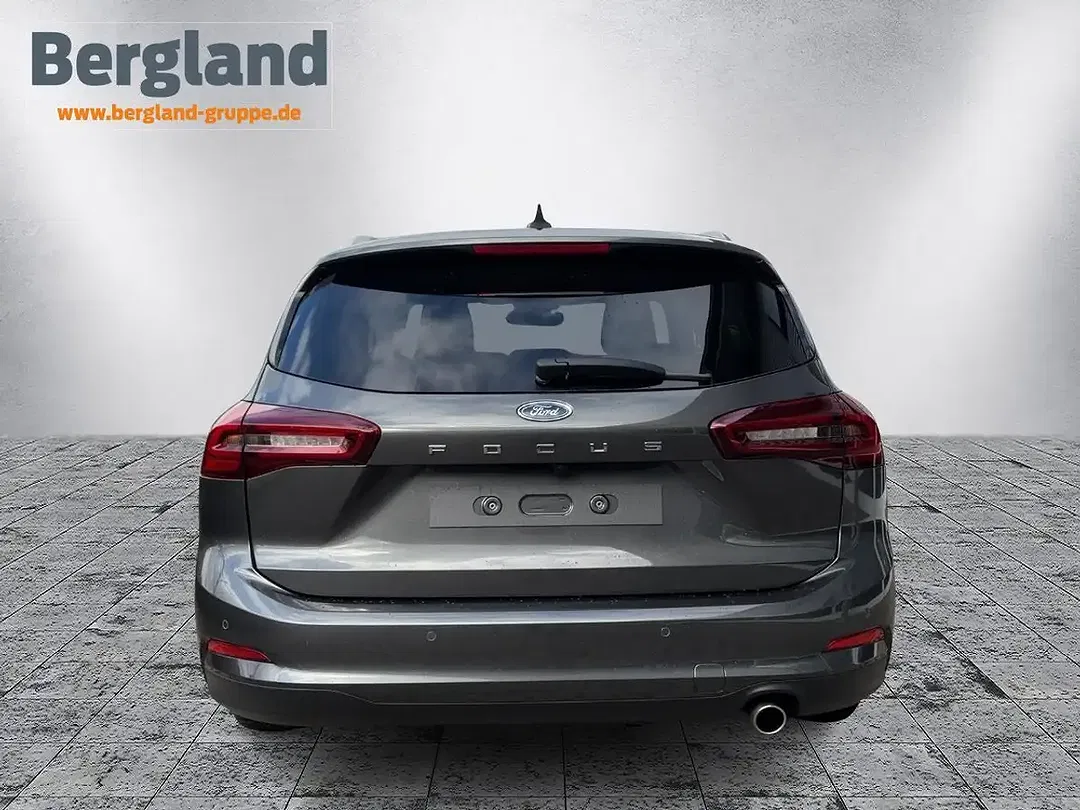 Ford Focus Titanium Edition - Thumbnail 3
