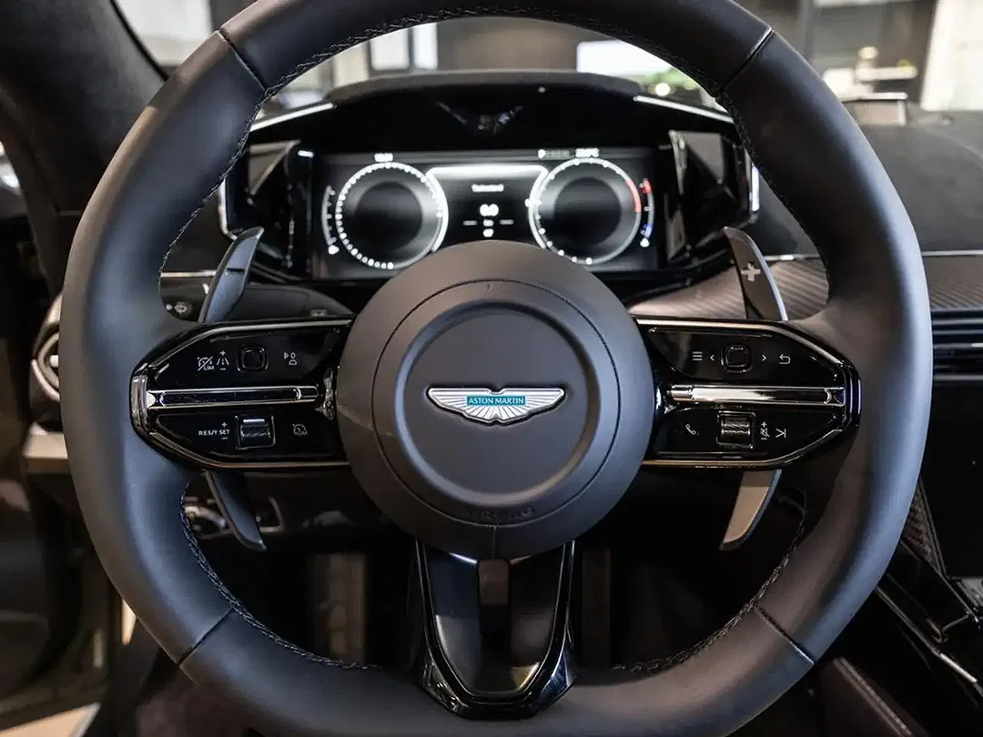 Aston Martin Vantage V8 S Coupe - Thumbnail 12