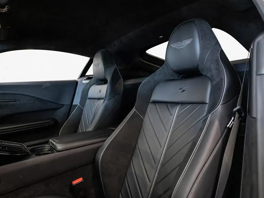 Aston Martin Vantage V8 S Coupe - Thumbnail 13