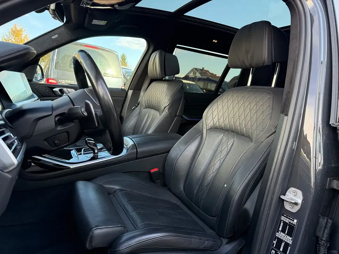 BMW X7 xDrive M Sport - Thumbnail 6