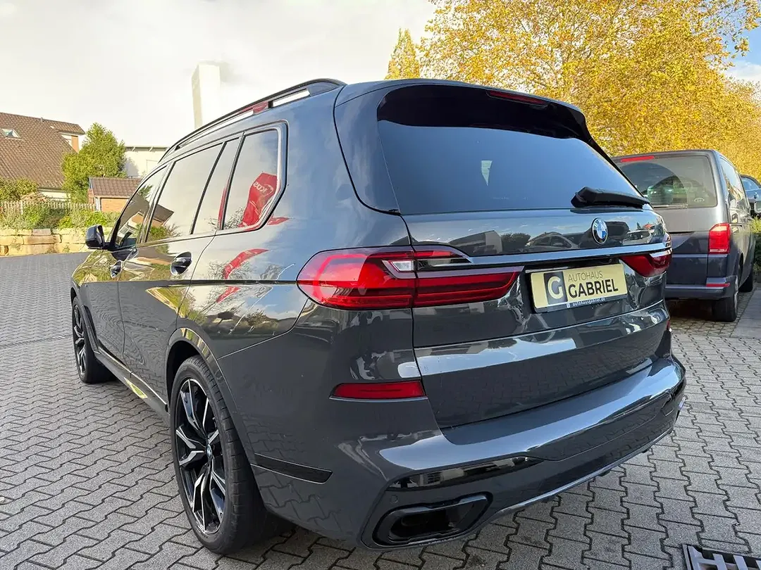 BMW X7 xDrive M Sport - foto 2