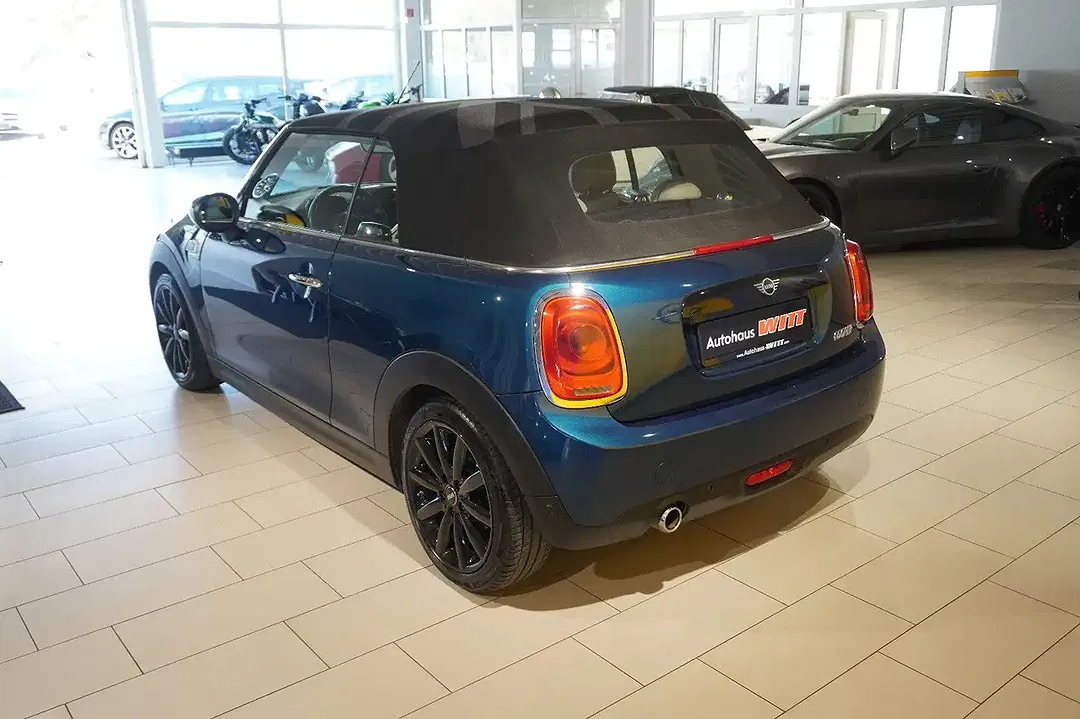 MINI Cooper Cabrio - Thumbnail 11