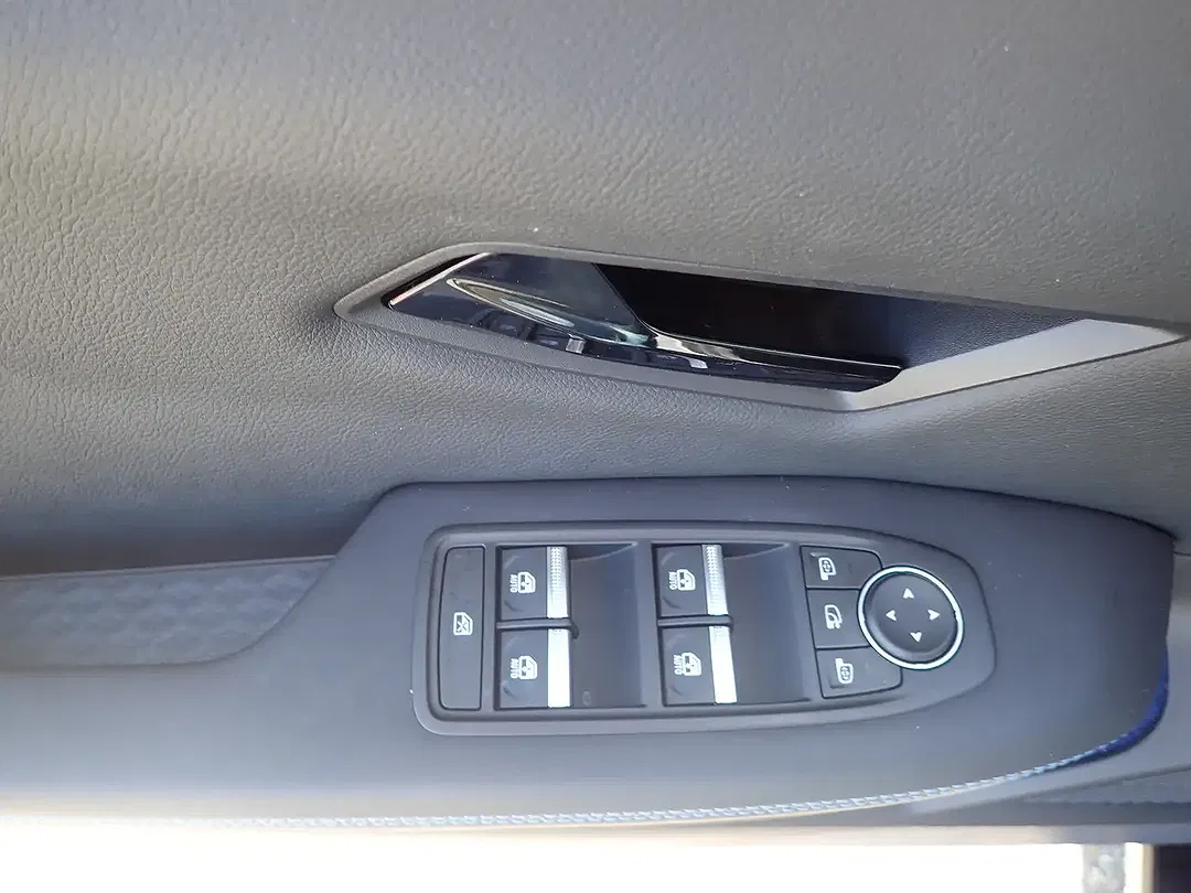 Renault Megane E-Tech Esprit Alpine Comfort - Thumbnail 12