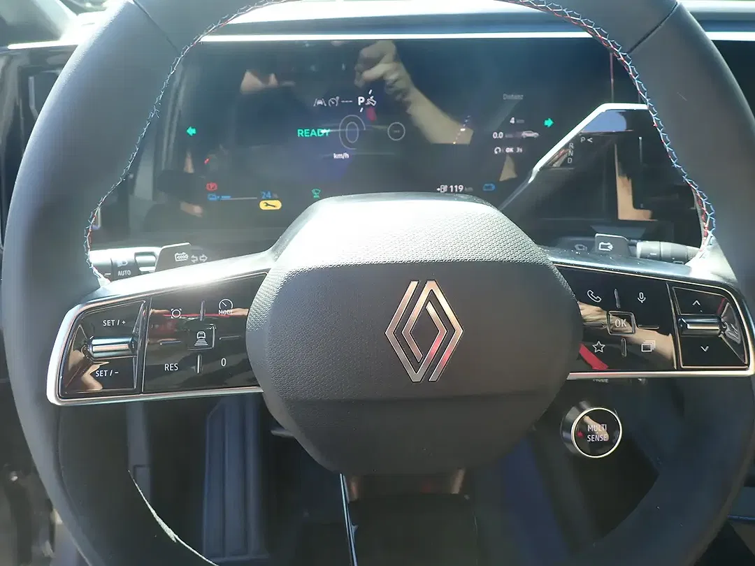 Renault Megane E-Tech Esprit Alpine Comfort - Thumbnail 9