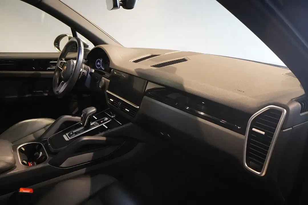 Porsche Cayenne 3.0 V6 - Thumbnail 14