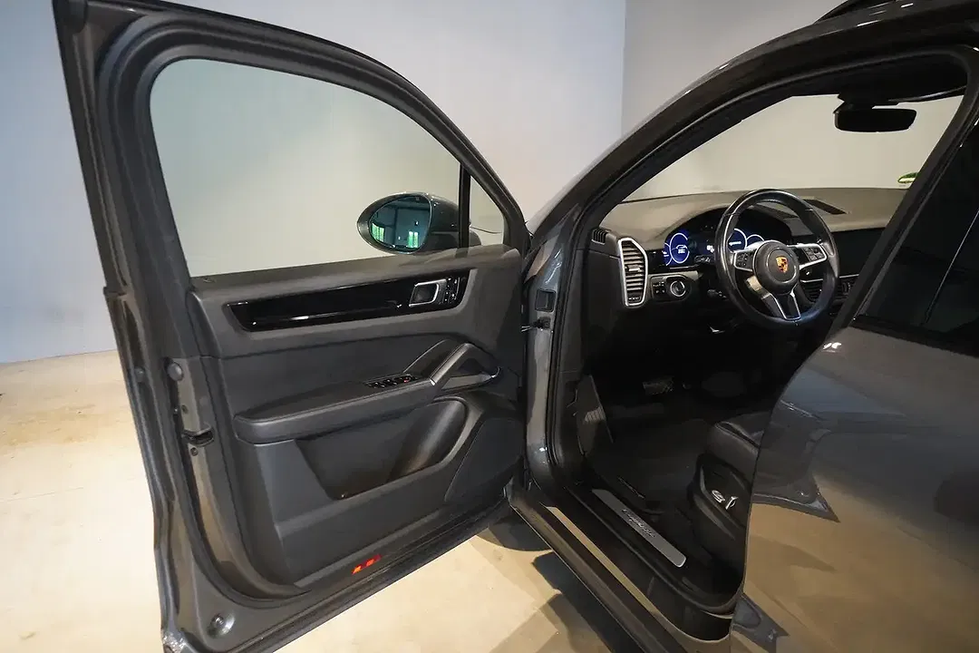 Porsche Cayenne 3.0 V6 - foto 15